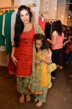 at Nee & Oink launch their festive kidswear collection at the Autumn Tea Party at Chamomile in Palladium, Mumbai ON 11th Sept 2012 (58).JPG